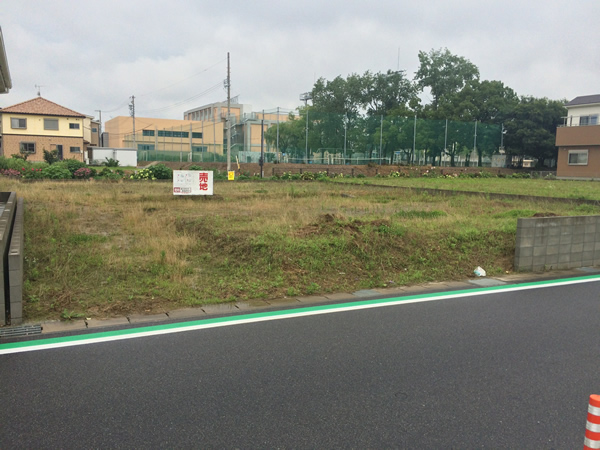 半田市平地町4丁目